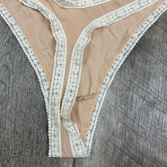 Aerie Tan Lace High Leg Thong - Picture 6 of 9
